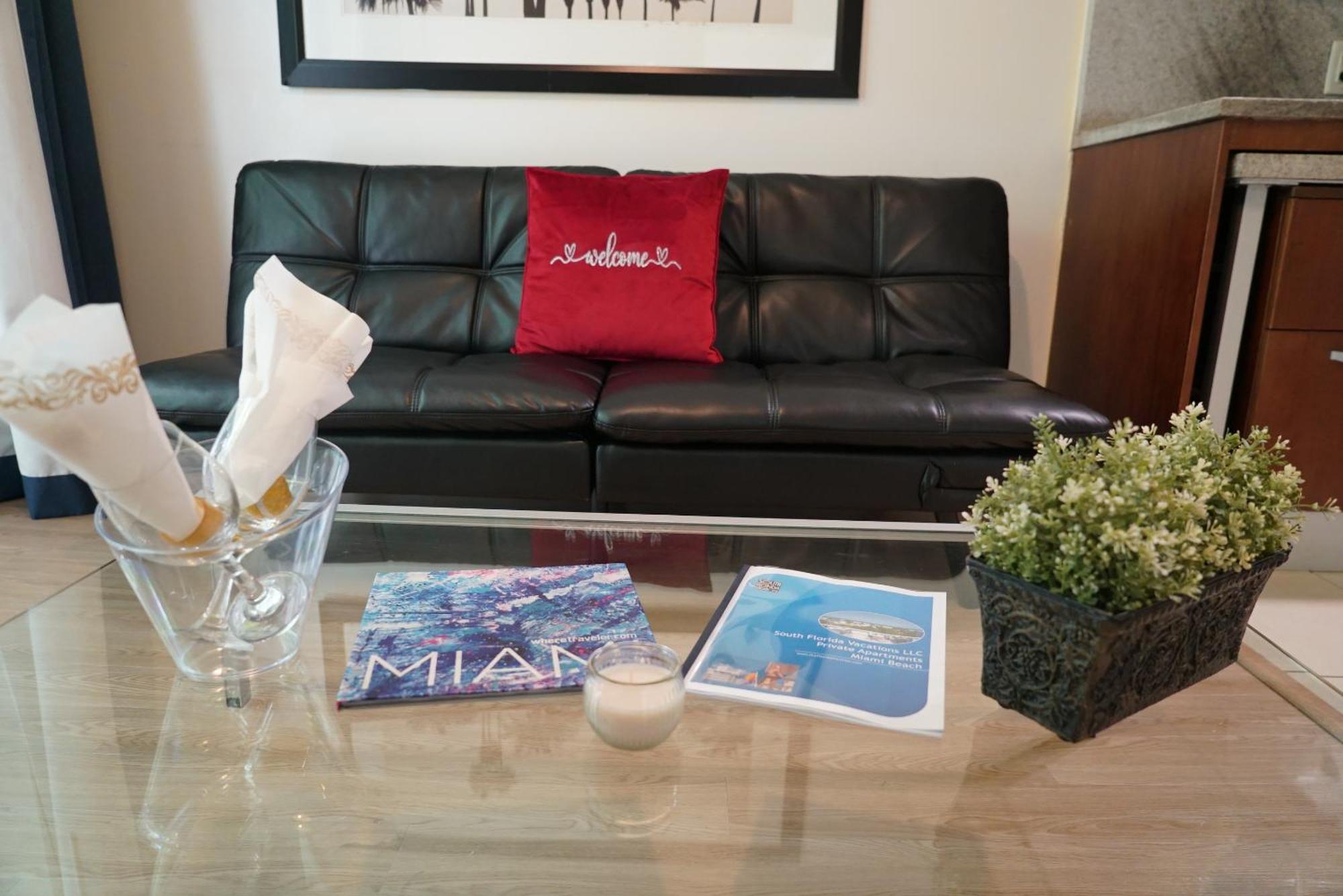 Deluxe Apartments At The Congress ไมอามีบีช ห้อง รูปภาพ